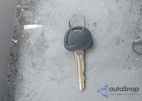 2006 Kia Sedona Ex/Lx from USA, damaged, VIN KNDMB233566039671